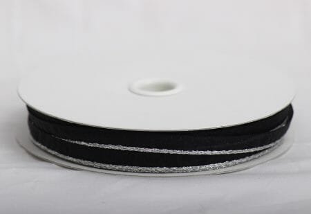 561-90 - شريط ياباني أسود بشريط فضي